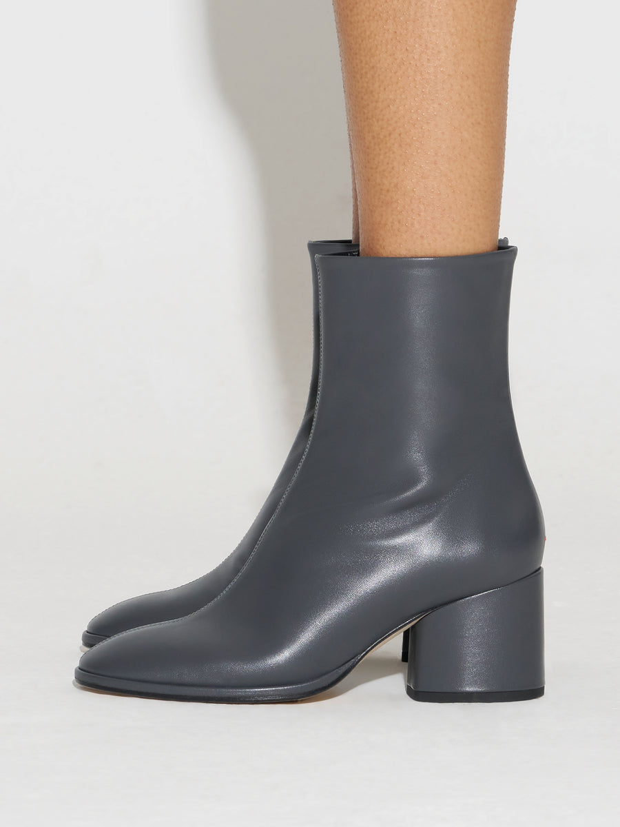 Ayla Round-Toe Boots