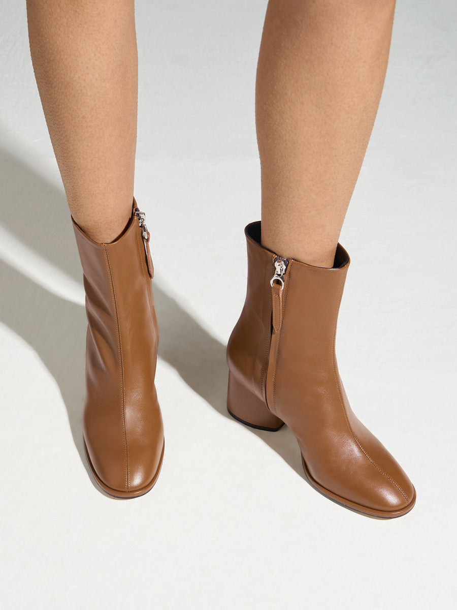 Ayla Round-Toe Boots