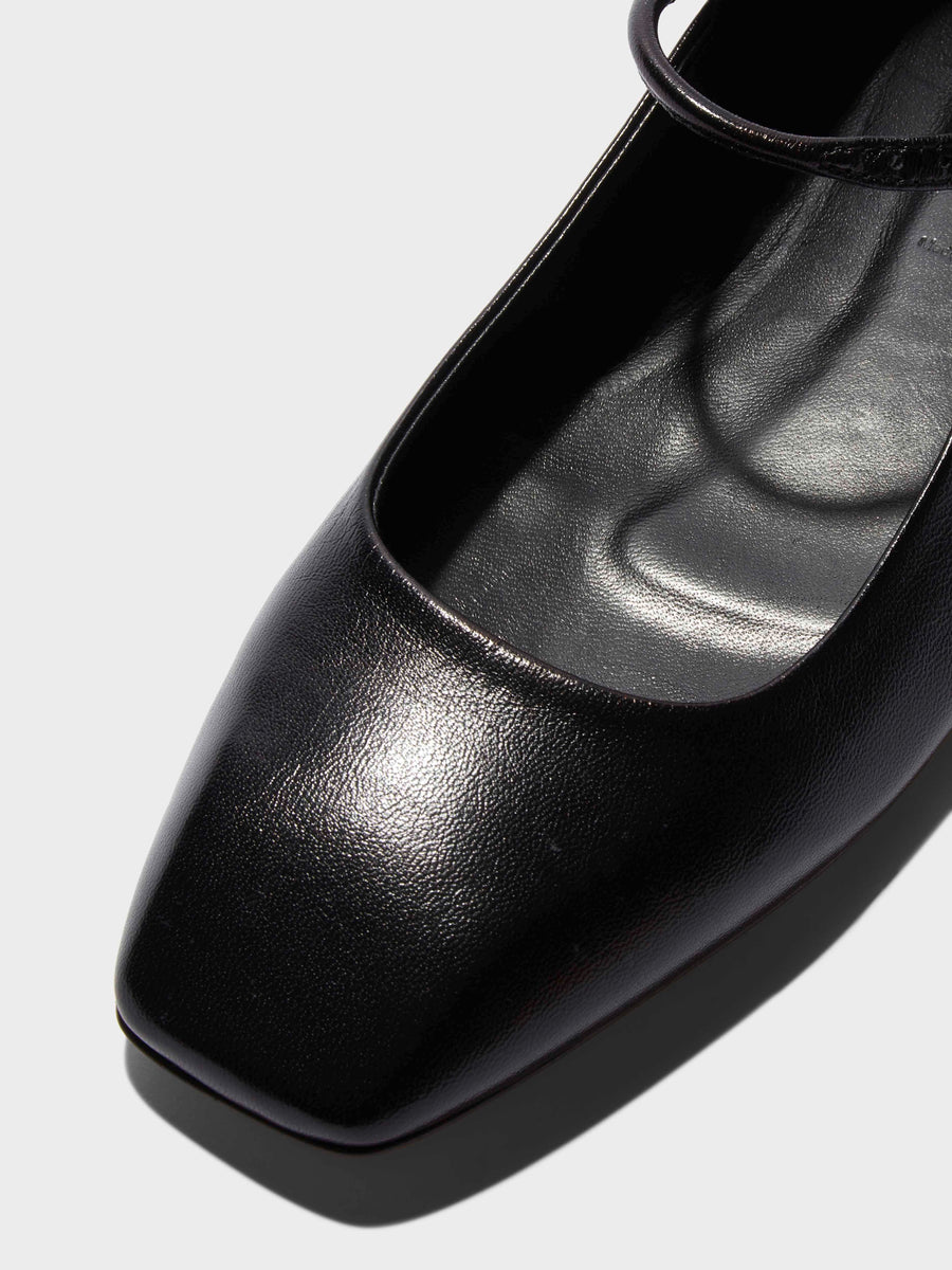 Uma Mary-Jane Flats