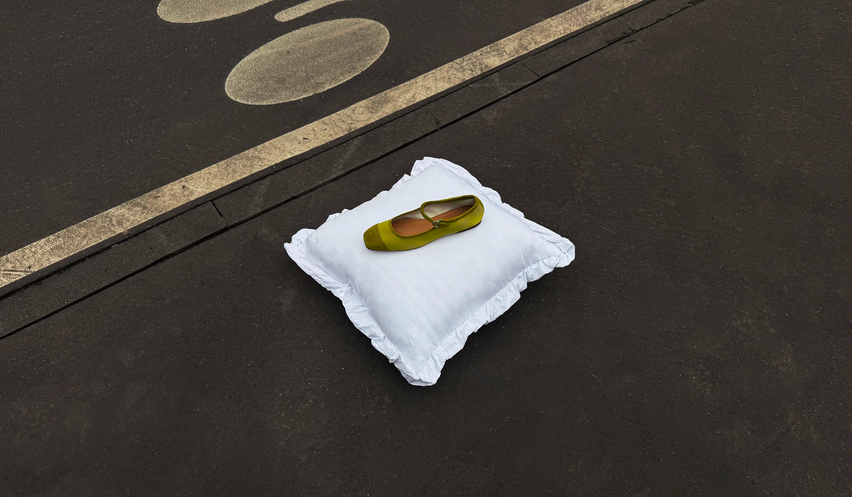 Description of the mobile image