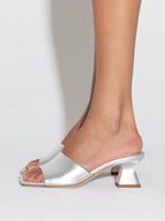 Ale Leather Mules - Image 6