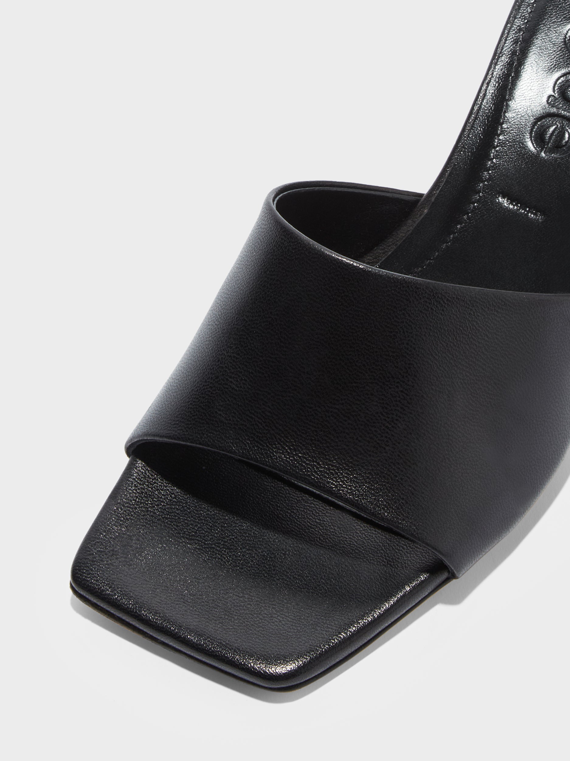 Ale Leather Mules - Image 3