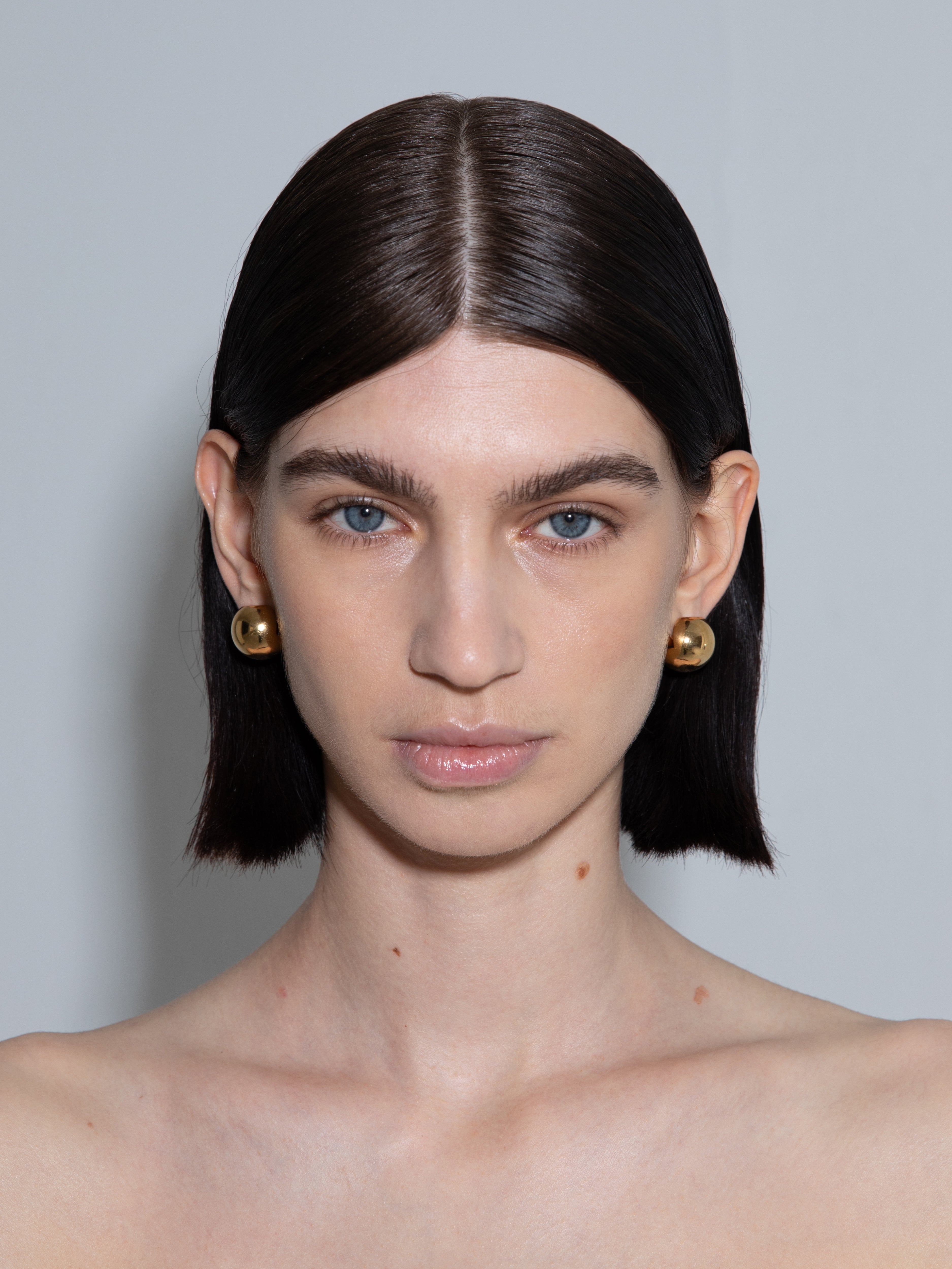 Alice Medium 18kt Gold-Plated Earrings - Image 3