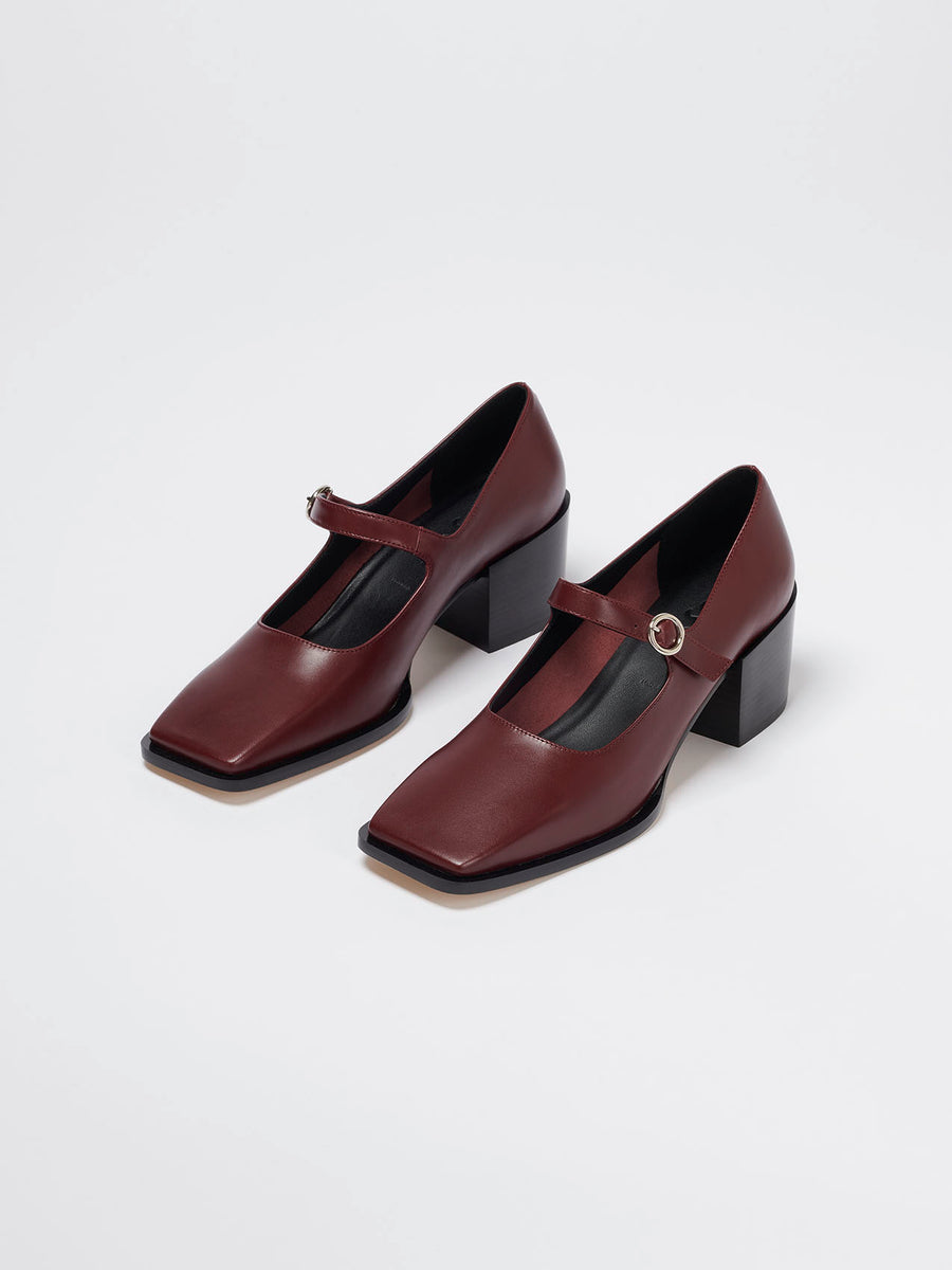 Anya Port Calf