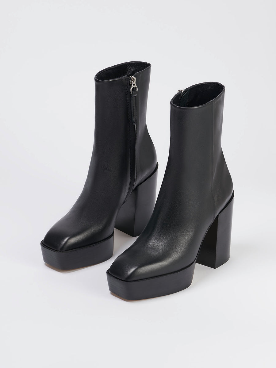 Berlin Black Calf