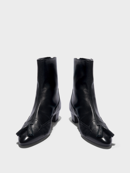 Aeyde | Betsy Tassel Ankle Boots Leather Ankle Boots for Women | Black Nappa | Round Toe | Mid Heel | Front View