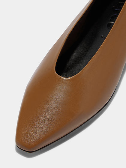 tobacco flats Round-toe ballet in suede | JANICE Betty Leather Flats | Tobacco
