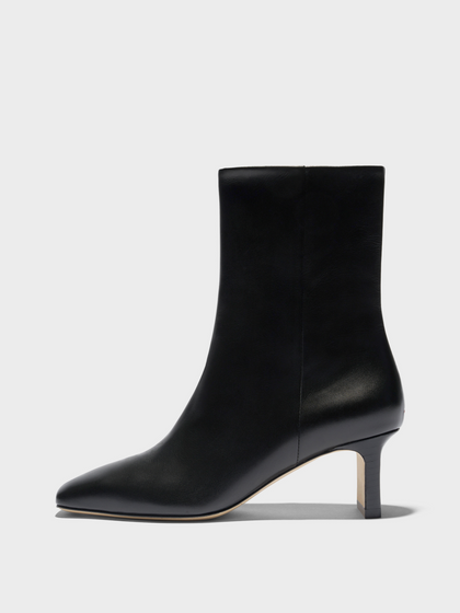 Aeyde | Billie Square-Toe Ankle Boots Leather Ankle Boots for Women | Black Calf | Square Toe | Mid Heel | Side View
