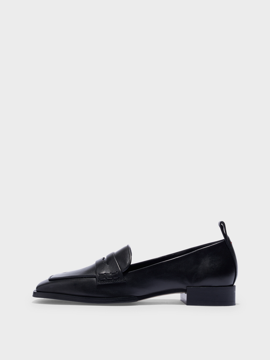 Aeyde | Blake Square-Toe Flats Leather Flats for Women | Black Calf | Square Toe | Flat Heel | Side View