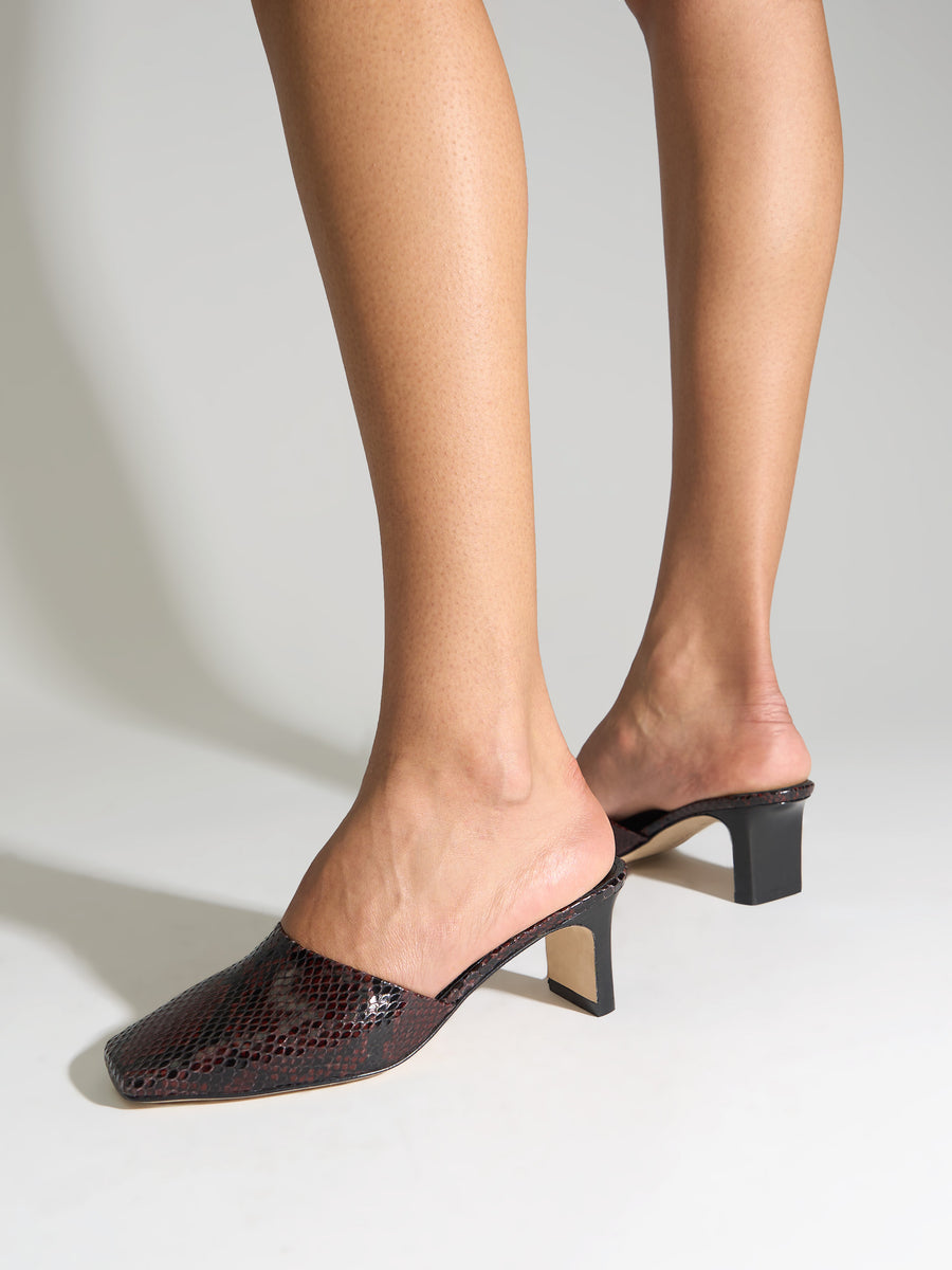 Aeyde | Blithe Square-Toe Mules Leather Pumps for Women | Port Snake | Square Toe | Mid Heel | On Feet