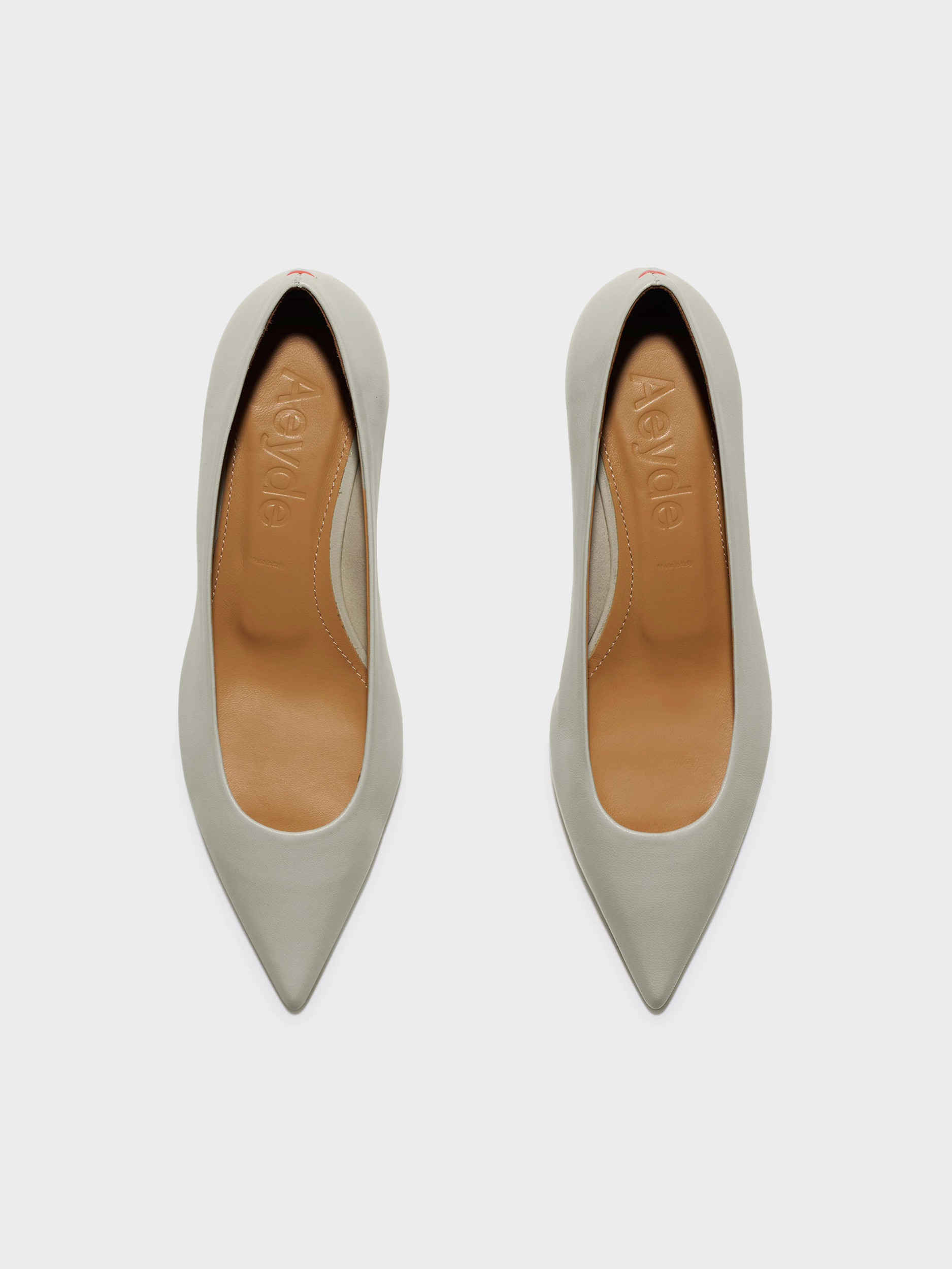 Aeyde | Cari Pointed-Toe Pumps Leather Pumps for Women | Cloud Nappa | Pointed Toe | Low Heel | Front View