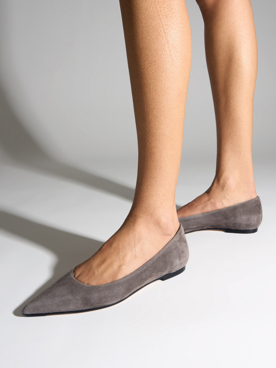 Aeyde | Cassy Pointed-Toe Flats Leather Flats for Women | Taupe Suede | Pointed Toe | Flat Heel | How to Style