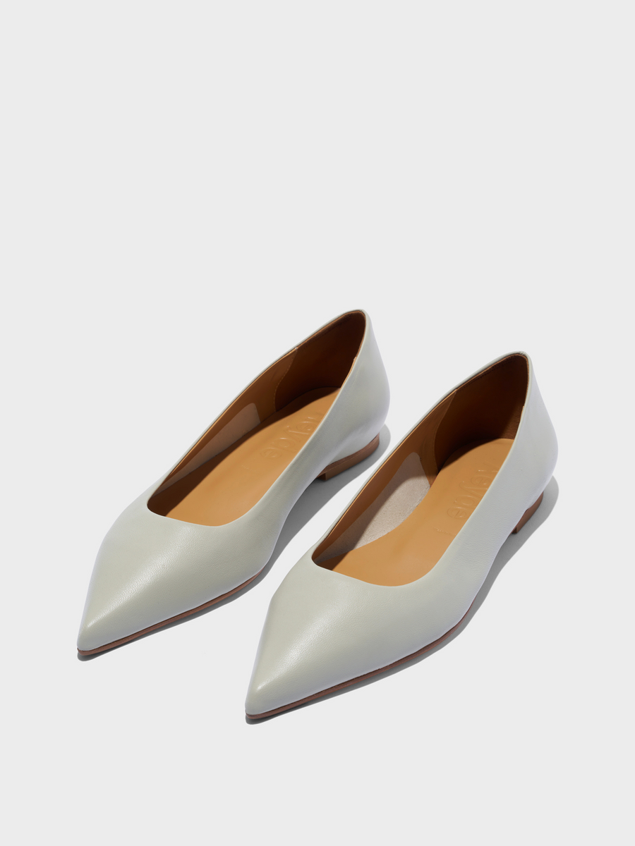 Aeyde | Cassy Pointed-Toe Flats Leather Flats for Women | Cloud Nappa | Pointed Toe | Flat Heel | Luxury Materials | Handmade in Italy