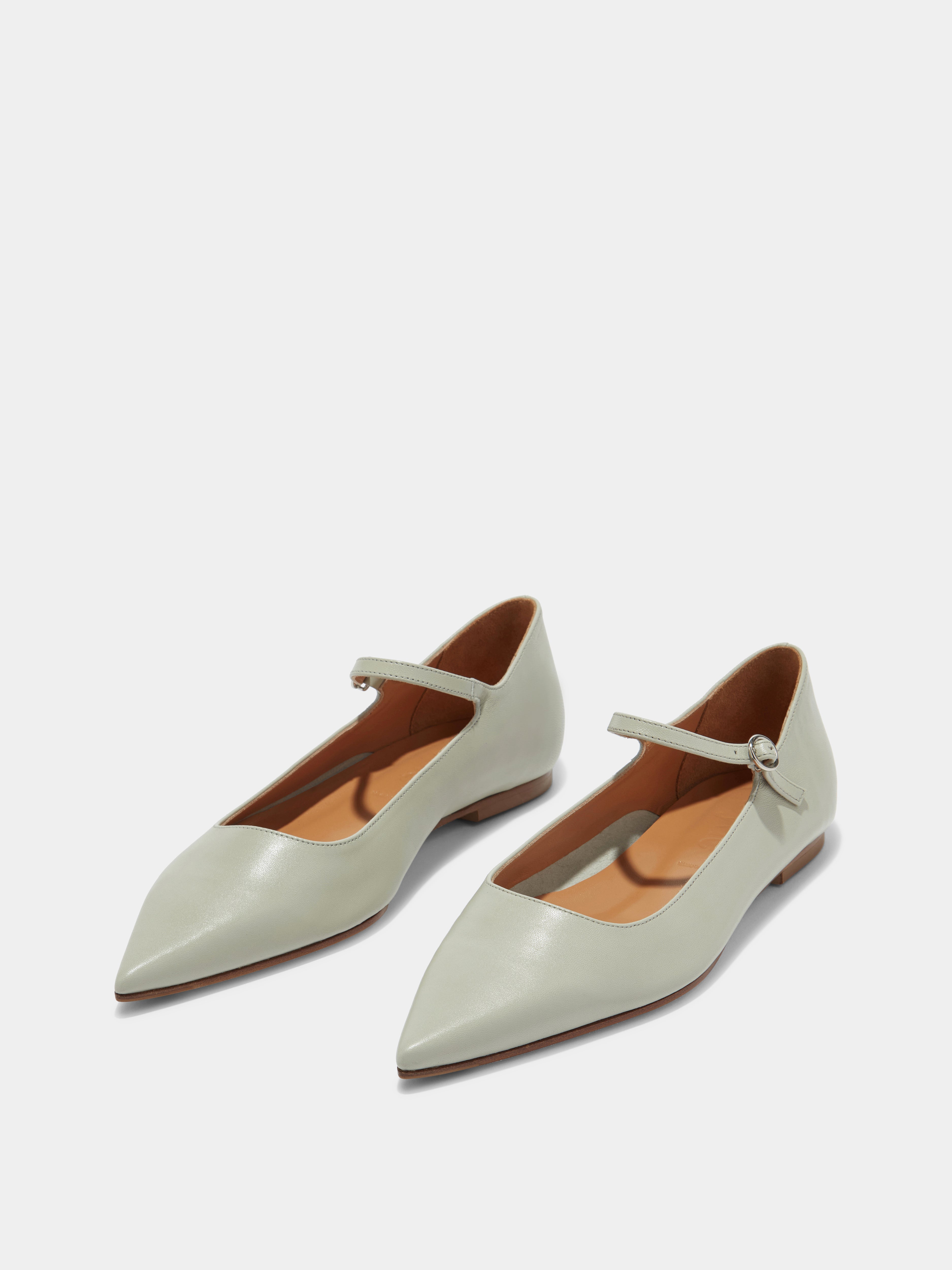 Aeyde | Cleo Mary-Janes Flats Leather Flats for Women | Cloud Nappa | Pointed Toe | Flat Heel | On Feet