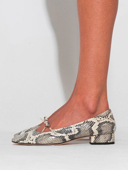 Aeyde | Darya Leather Ballet Flats Leather Flats for Women | Creamy Snake | Round Toe | Low Heel | How to Style