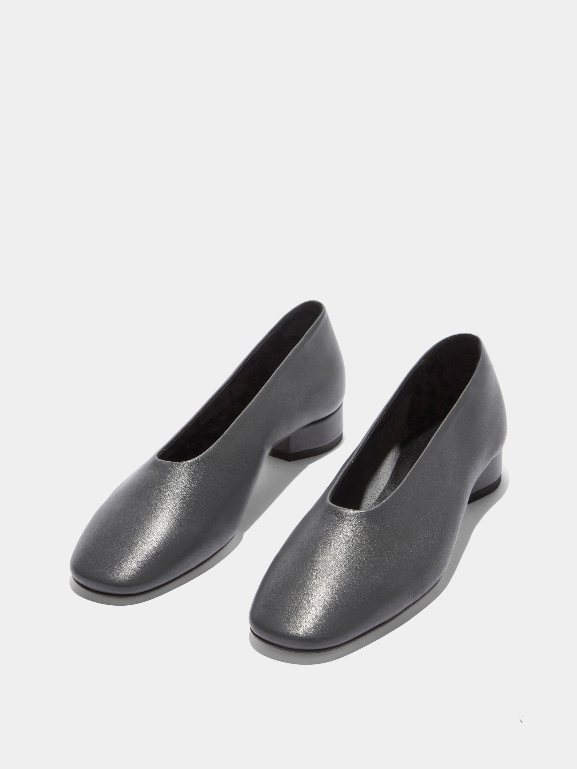 Delia Low-Heeled Ballet Pumps - Image 3