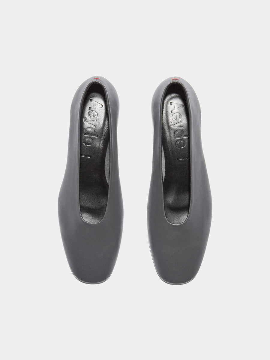 Delia Low-Heeled Ballet Pumps