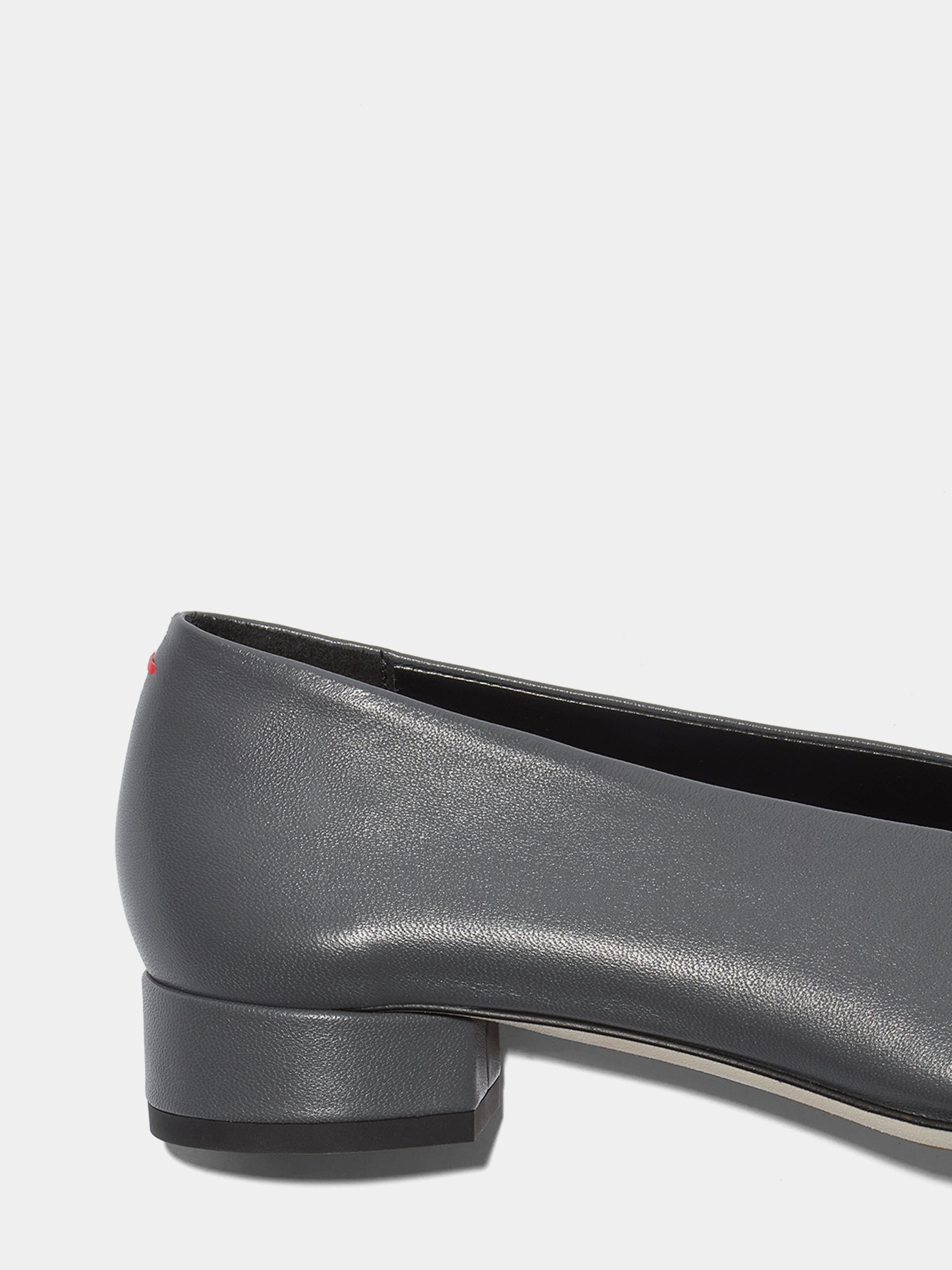 Delia Low-Heeled Ballet Pumps - Image 4