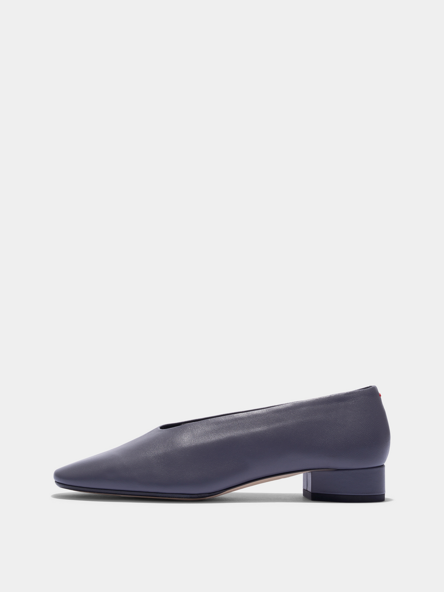 Aeyde | Delia Low-Heeled Ballet Pumps Leather Flats for Women | Dusty Purple Nappa | Round Toe | Low Heel | Side View