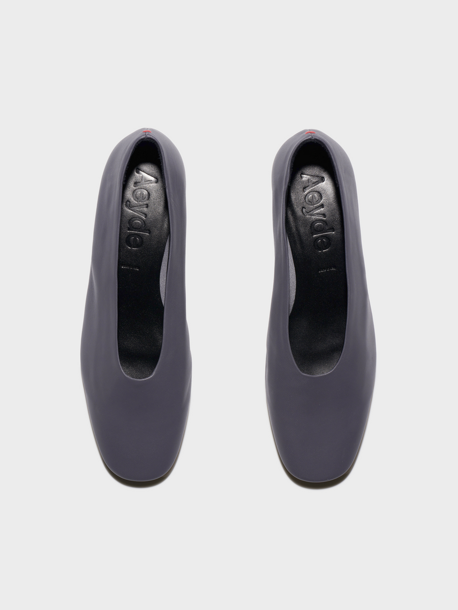Aeyde | Delia Low-Heeled Ballet Pumps Leather Flats for Women | Dusty Purple Nappa | Round Toe | Low Heel | Front View
