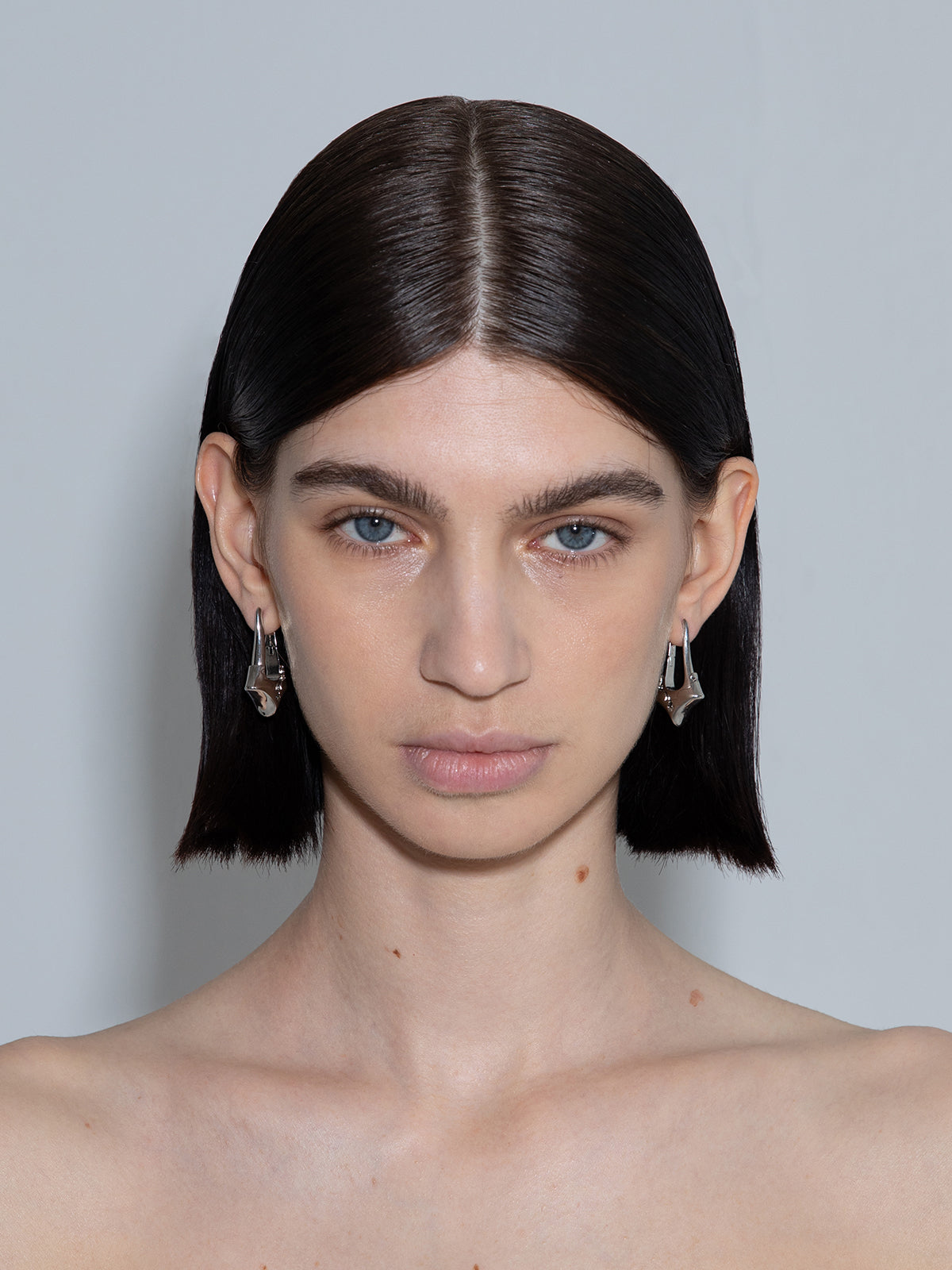 Delilah Palladium-Plated Earrings - Image 3