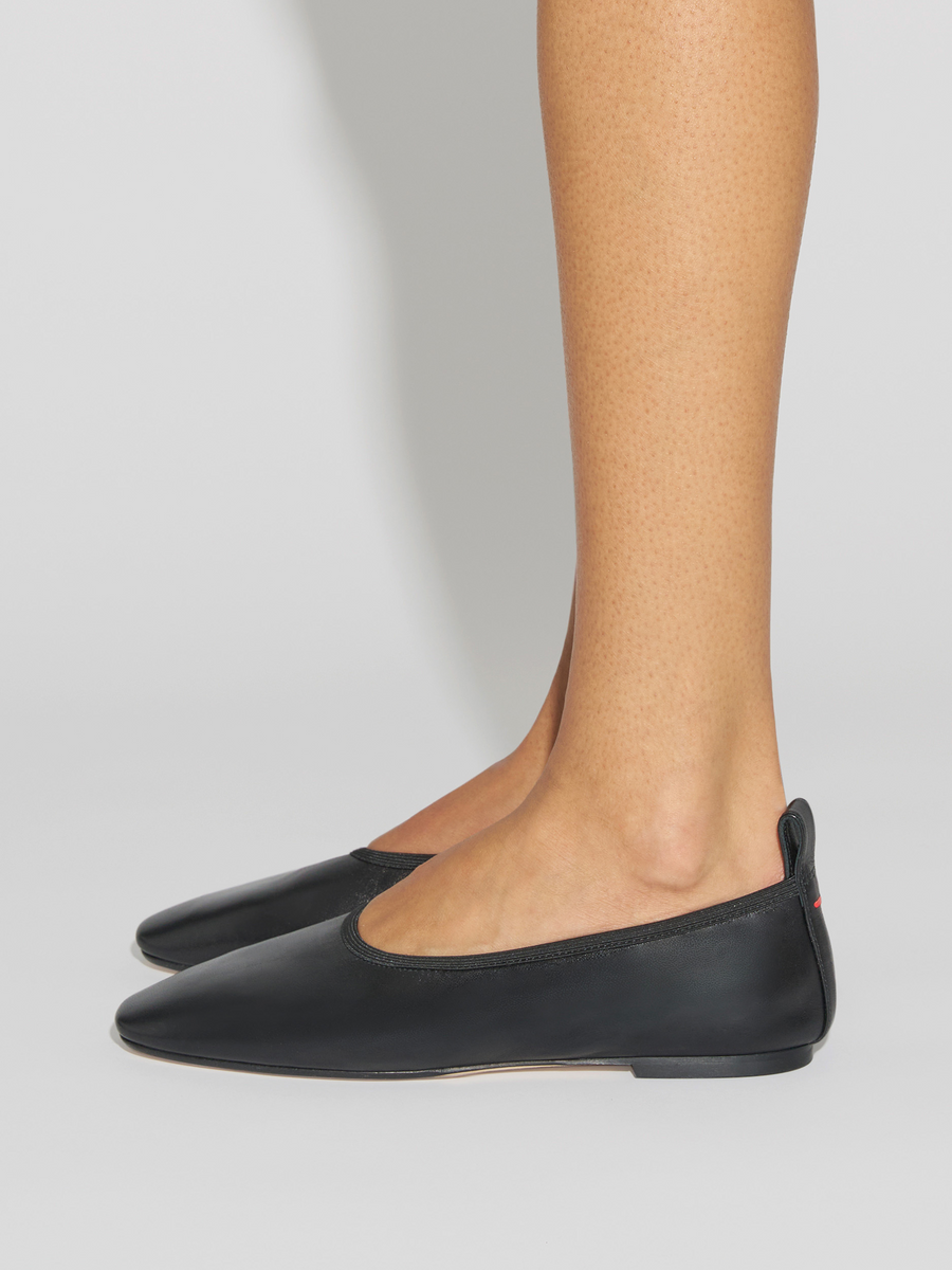 Aeyde | Dex Leather Flats Leather Flats for Women | Black Nappa | Round Toe | Flat Heel | How to Style