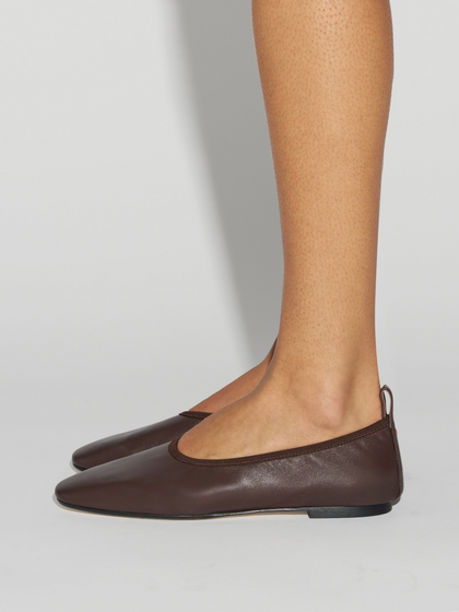 Aeyde | Dex Leather Flats Leather Flats for Women | Moka Nappa | Round Toe | Flat Heel | How to Style