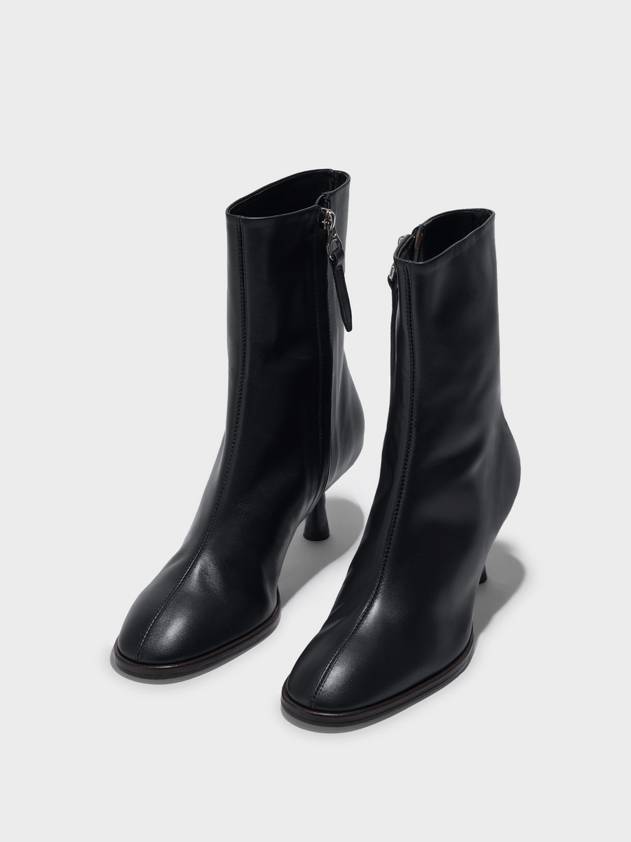 Aeyde | Dorothy Leather Ankle Boots Leather Ankle Boots for Women | Black Calf | Round Toe | Mid Heel | Luxury Materials | Handmade in Italy