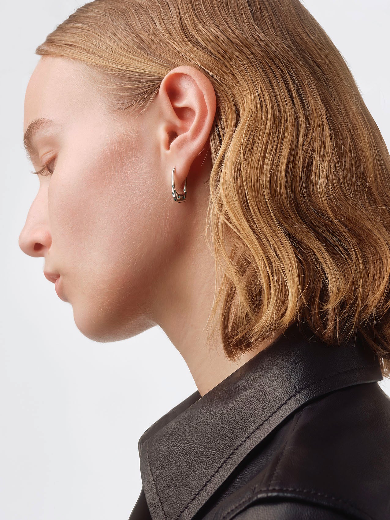 Elijah Crystal and Palladium-Plated Hoop Earrings - Image 4