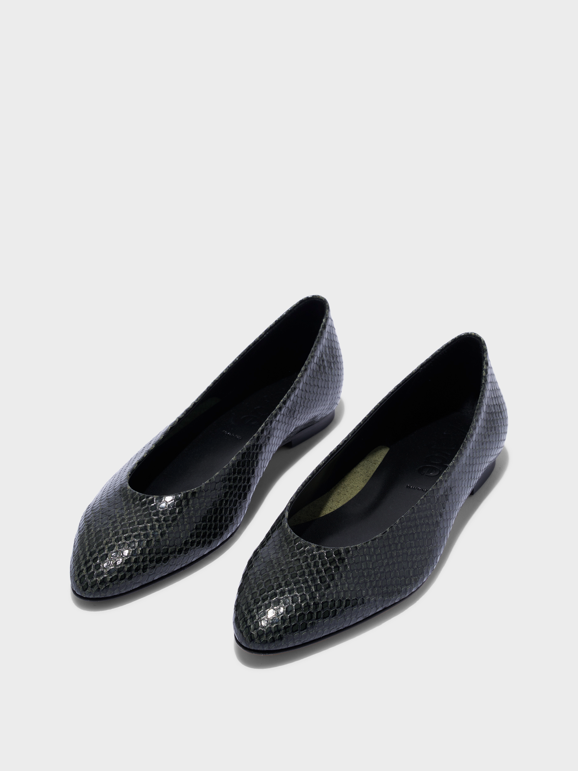 Aeyde | Ellie Almond-Toe Flats Leather Flats for Women | Moss Mini snake | Round Toe | Flat Heel | Luxury Materials | Handmade in Italy