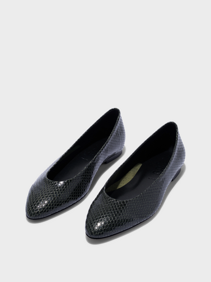 Aeyde | Ellie Almond-Toe Flats Leather Flats for Women | Moss Mini snake | Round Toe | Flat Heel | Luxury Materials | Handmade in Italy