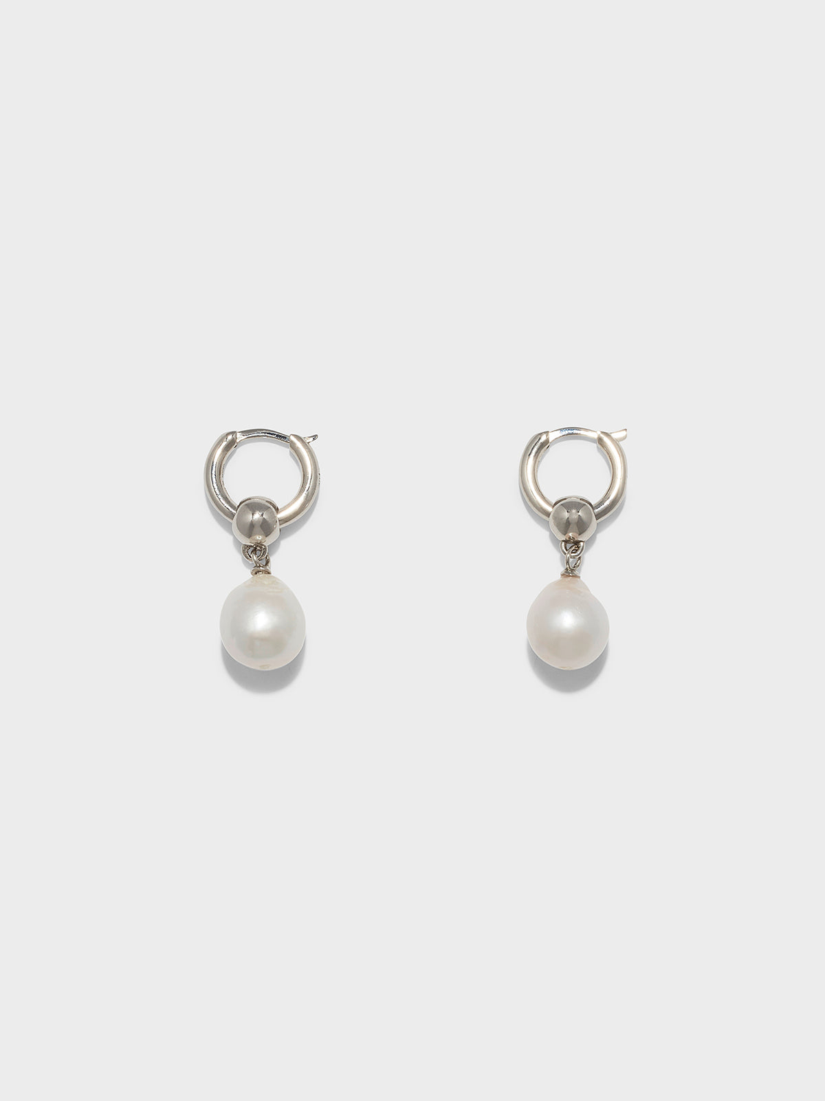 Elvin Pearl and Palladium-Plated Earrings – Aeyde