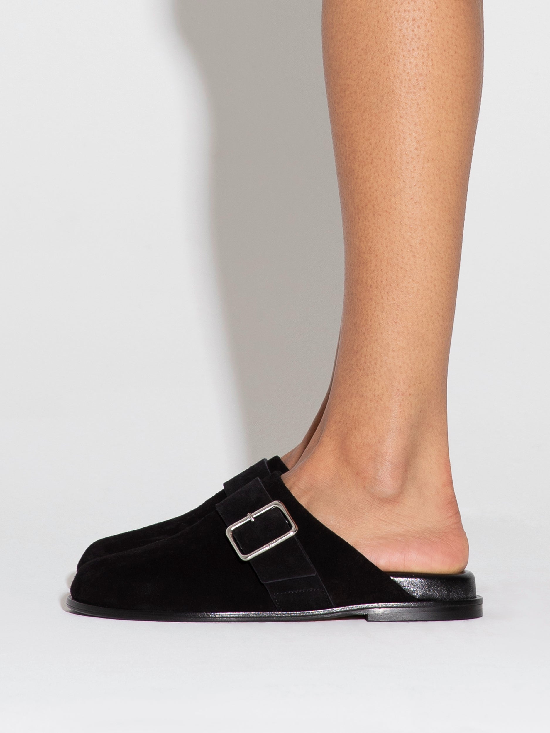 Finja Leather Slides – Aeyde