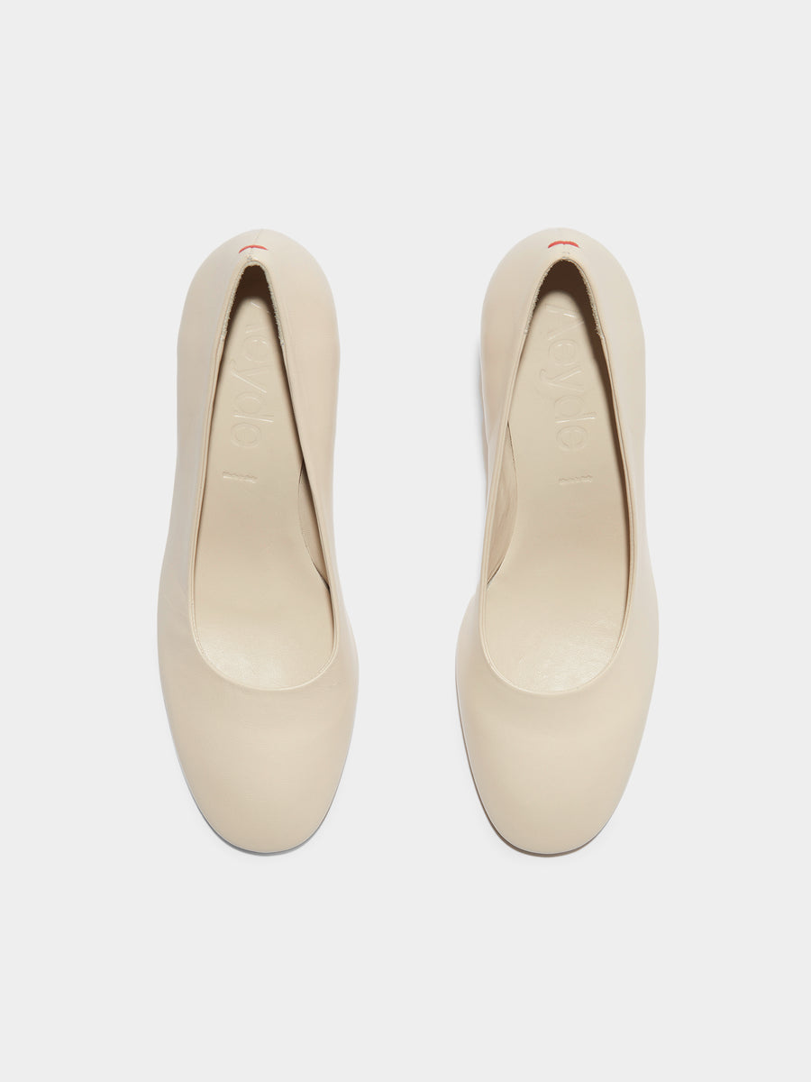 Giotta Round-Toe Pumps
