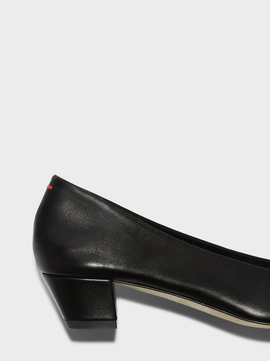 Helia Low-Cut Pumps