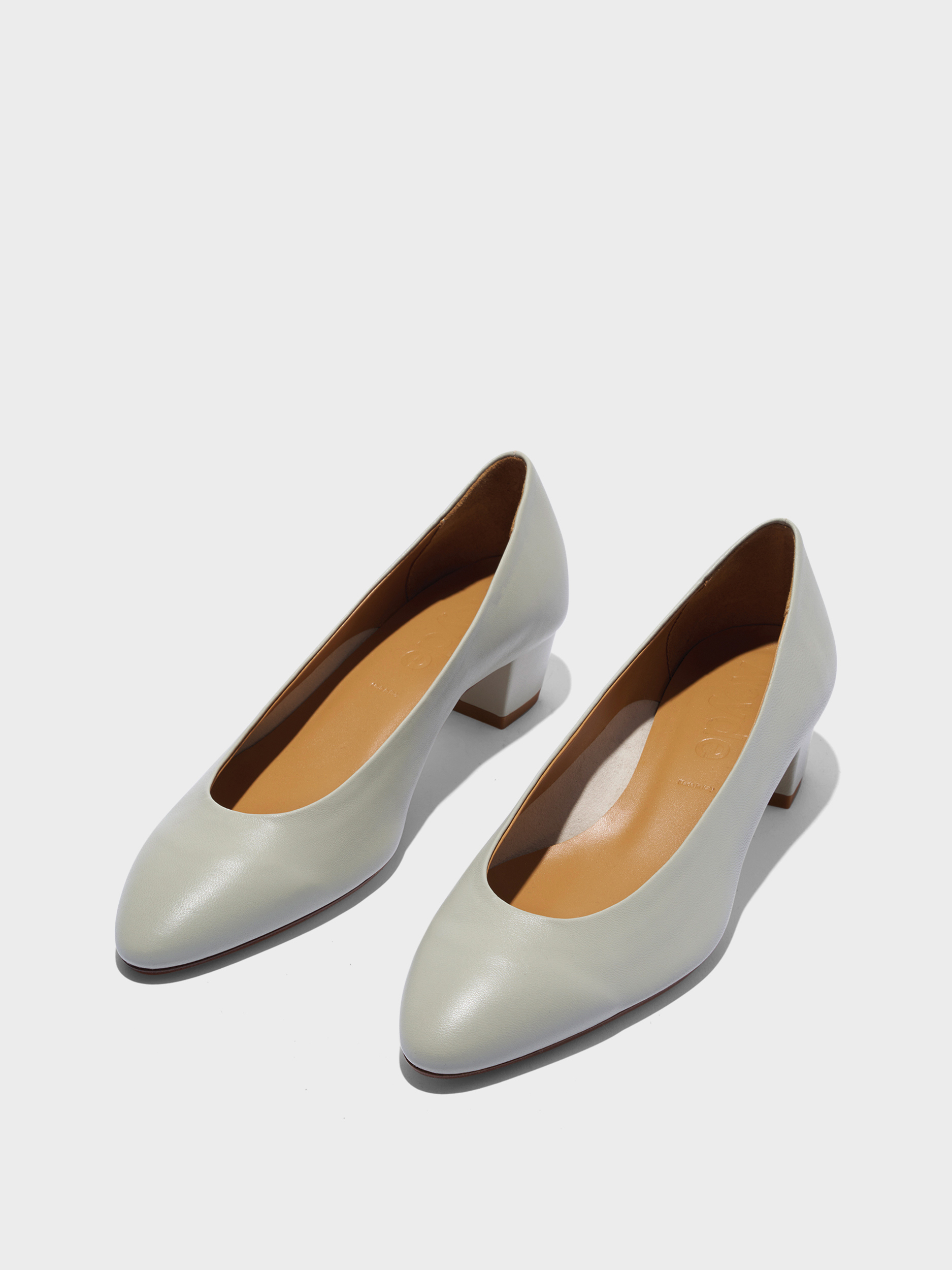 Aeyde | Helia Low-Cut Pumps Leather Pumps for Women | Cloud Nappa | Round Toe | Low Heel | Luxury Materials | Handmade in Italy