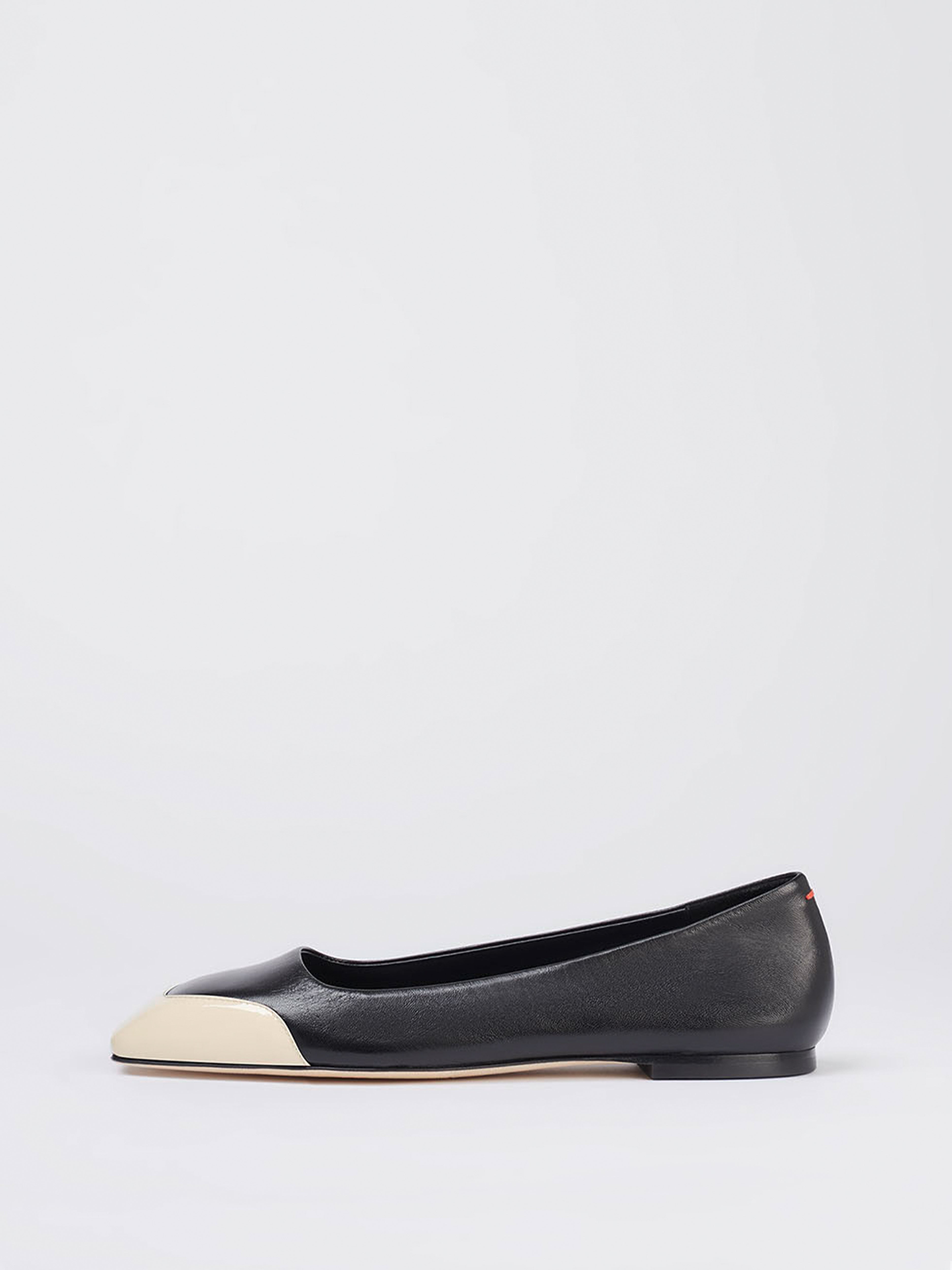 Aeyde | Iris Leather and Patent Ballet Flats Leather Flats for Women | Black/Creamy Nappa/Patent | Square Toe | Flat Heel | Side View