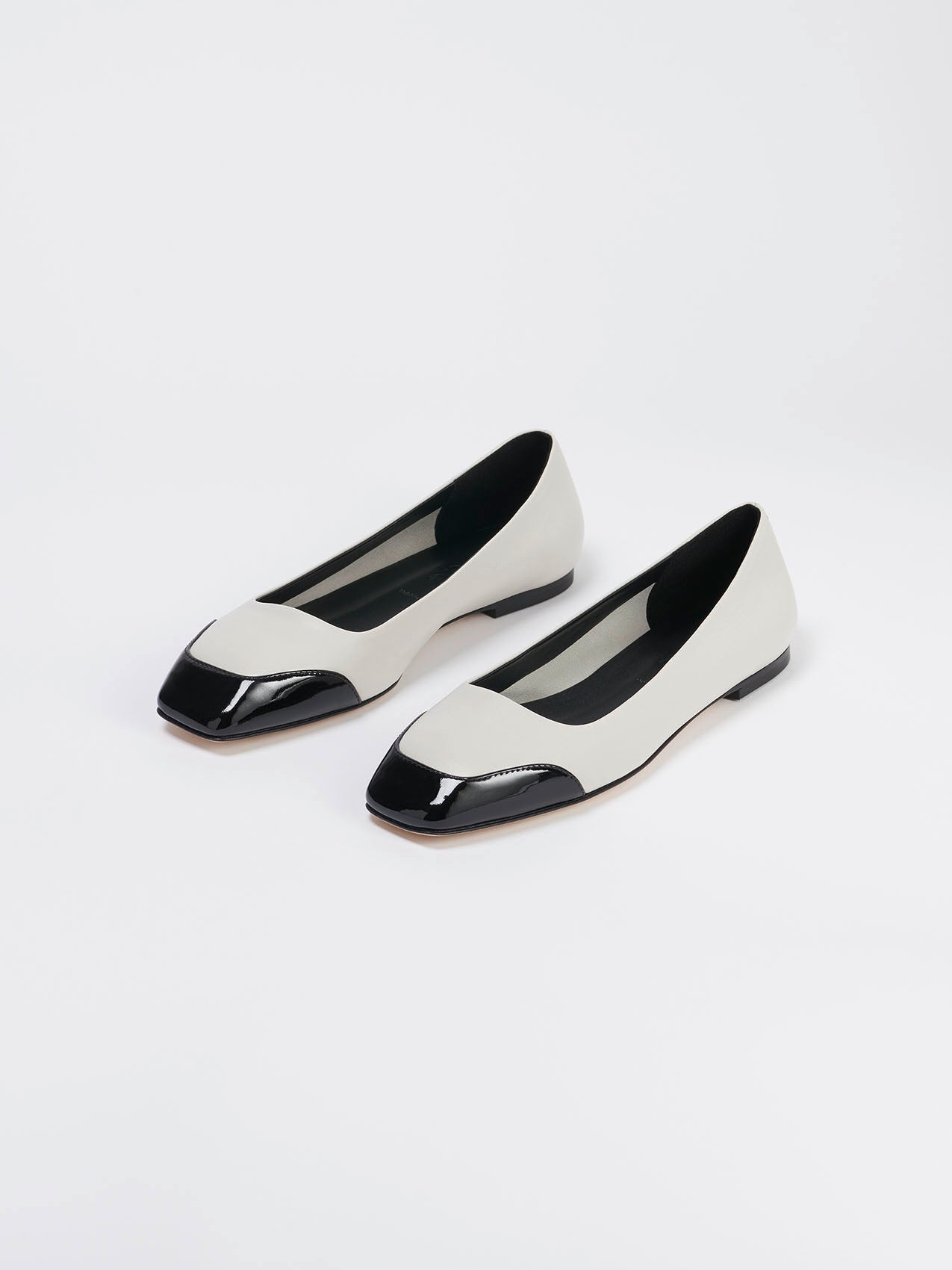 Aeyde | Iris Chalk/Black Nappa/Patent Leather Flats for Women | Chalk/Black Nappa/Patent | Square Toe | Flat Heel | On Feet