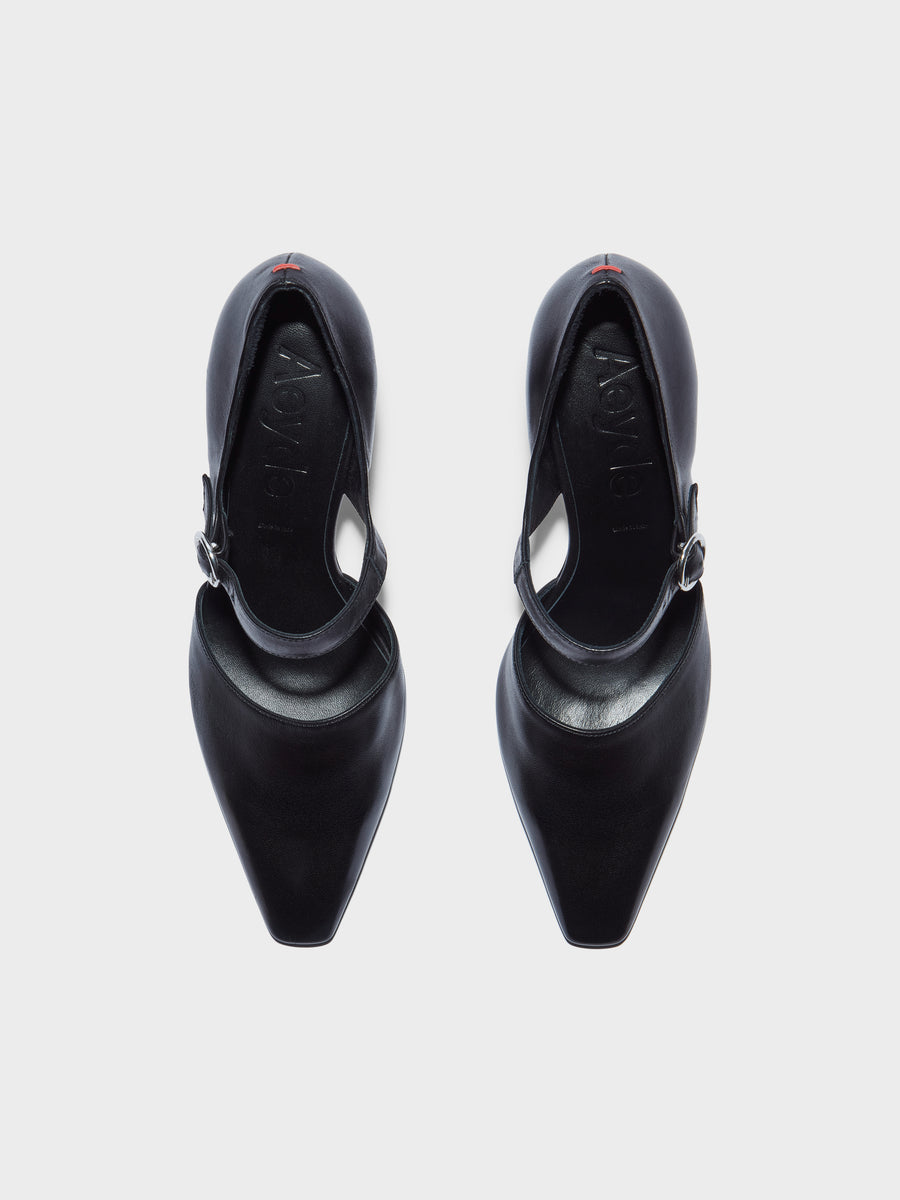 Isidora Mary-Jane Pumps