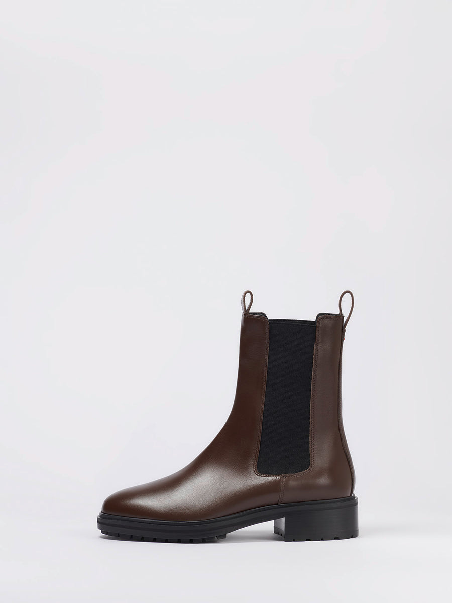 Jack Leather Chelsea Boots