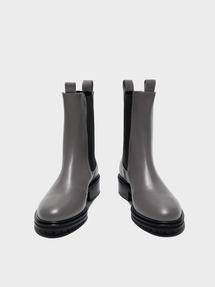 Aeyde | Jack Leather Ankle Boots Leather Ankle Boots for Women | Taupe Calf | Round Toe | Low Heel | Front View