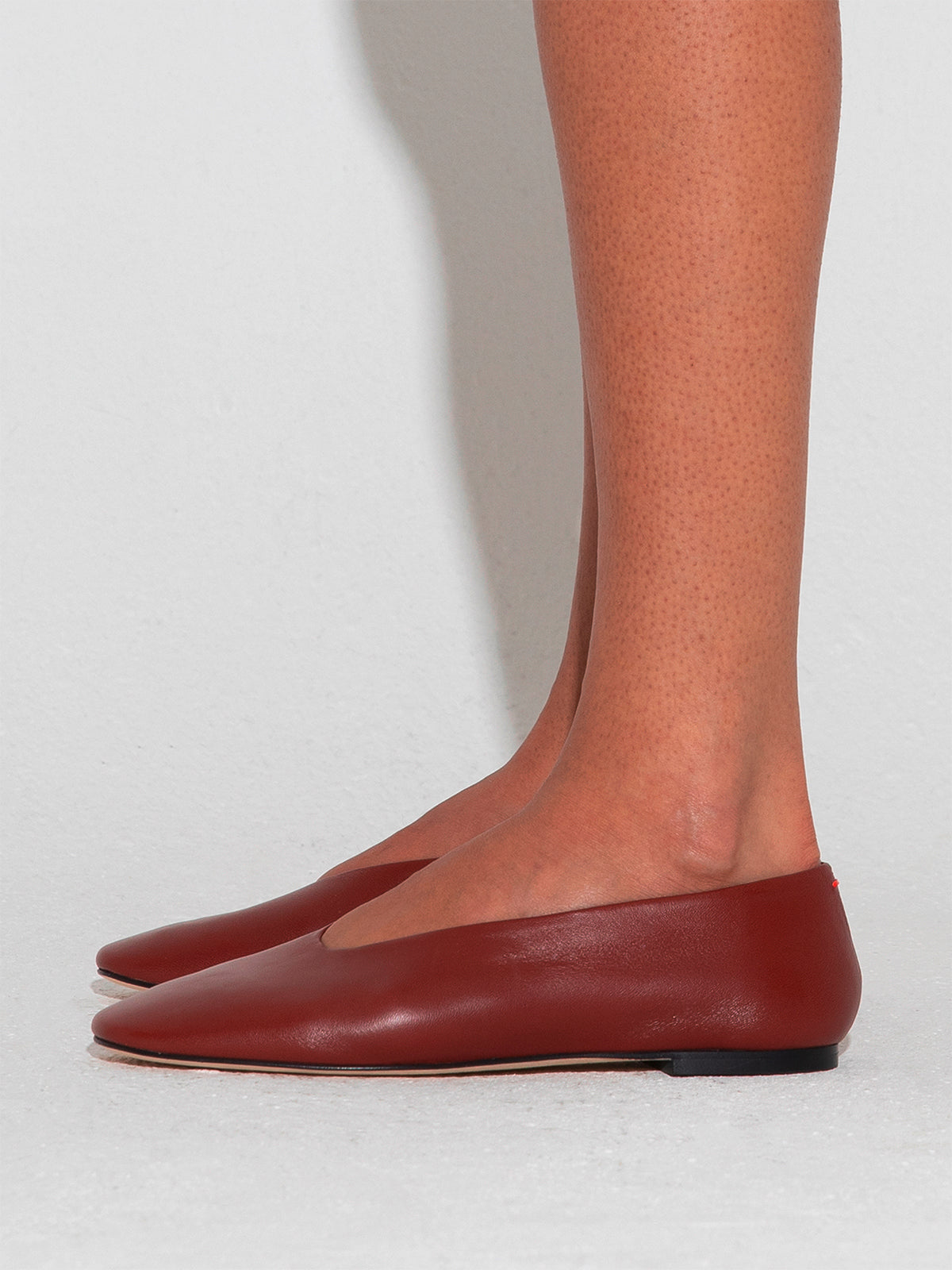 Aeyde | Kirsten Leather Ballet Flats Leather Flats for Women | Rust Nappa | Round Toe | Flat Heel | How to Style