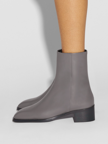 Aeyde | Lee Leather Ankle Boots Leather Ankle Boots for Women | Taupe Calf | Square Toe | Low Heel | How to Style