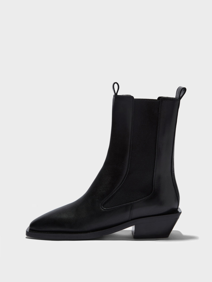 Luna Chelsea Boots