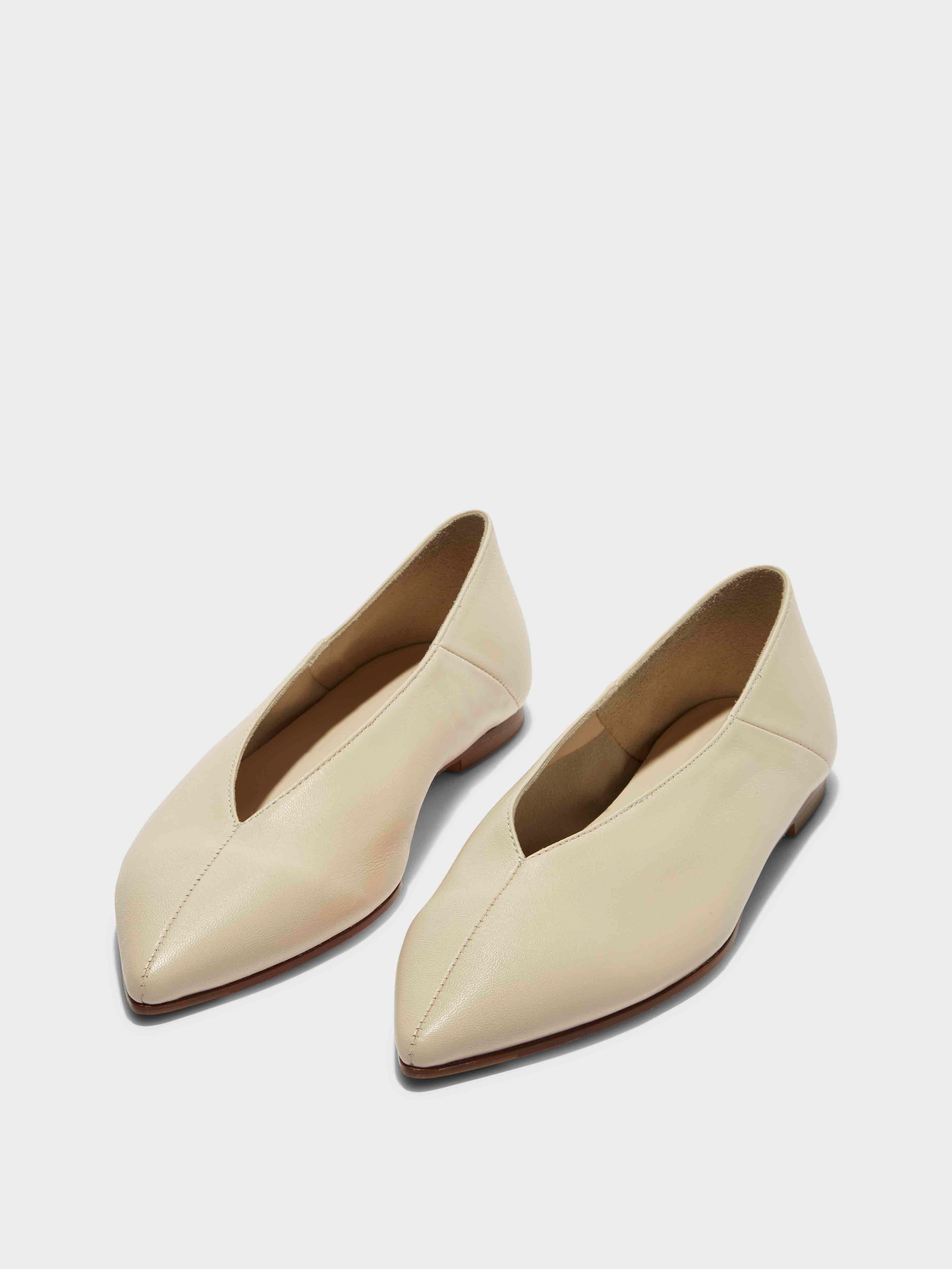 フラットシューズ AEYDE Woman Flat shoes White RKLS8MFL CREAMY Aeyde | MOA Creamy Pointed Toe Flat