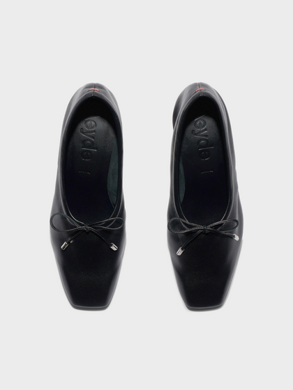 Aeyde | Narissa Square-Toe Pumps Leather Pumps for Women | Black Lambskin | Square Toe | Mid Heel | Front View