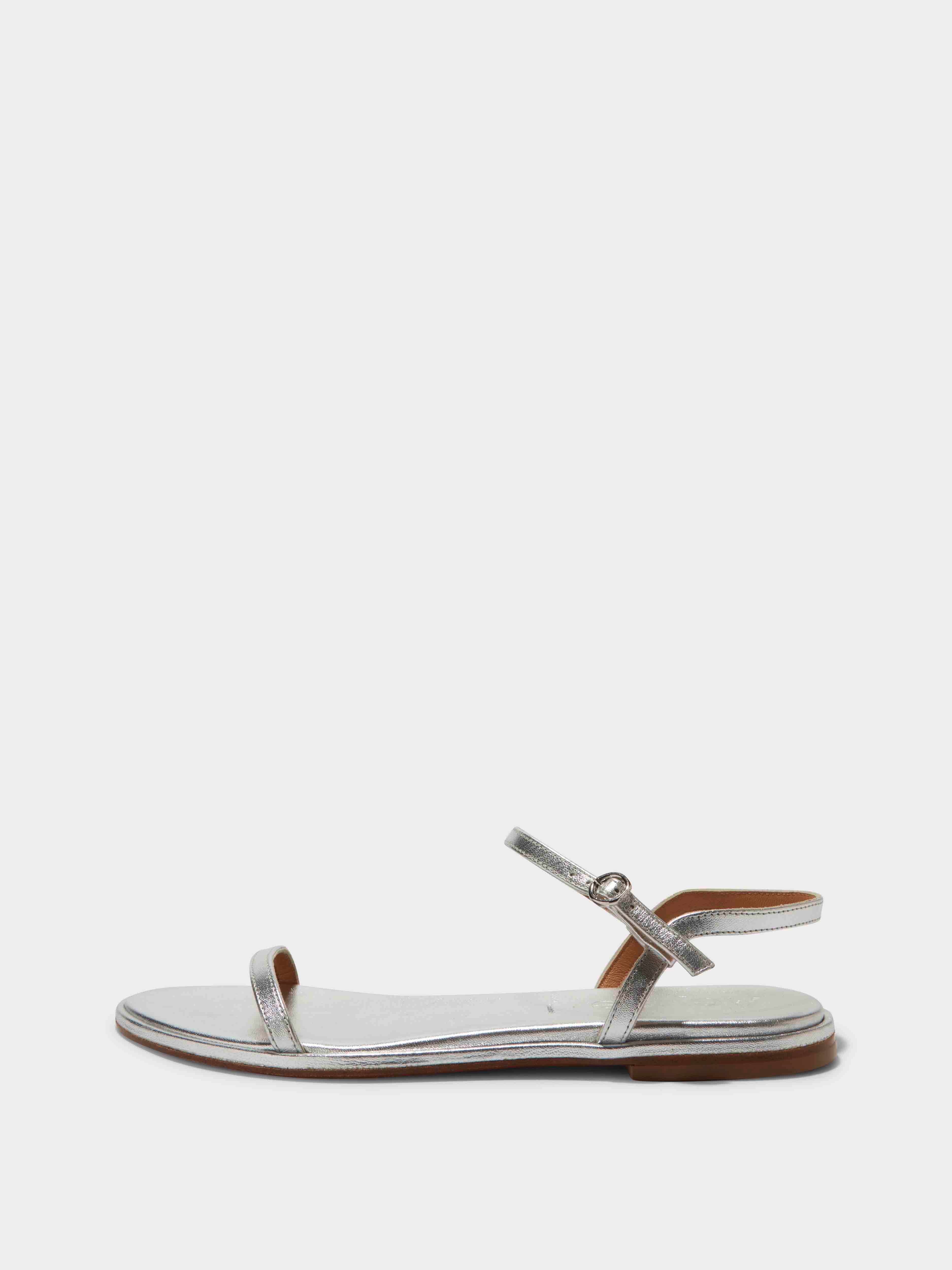 【関税込み】Aeyde シルバー Nettie レザー サンダル Nettie Leather Sandals – Aeyde