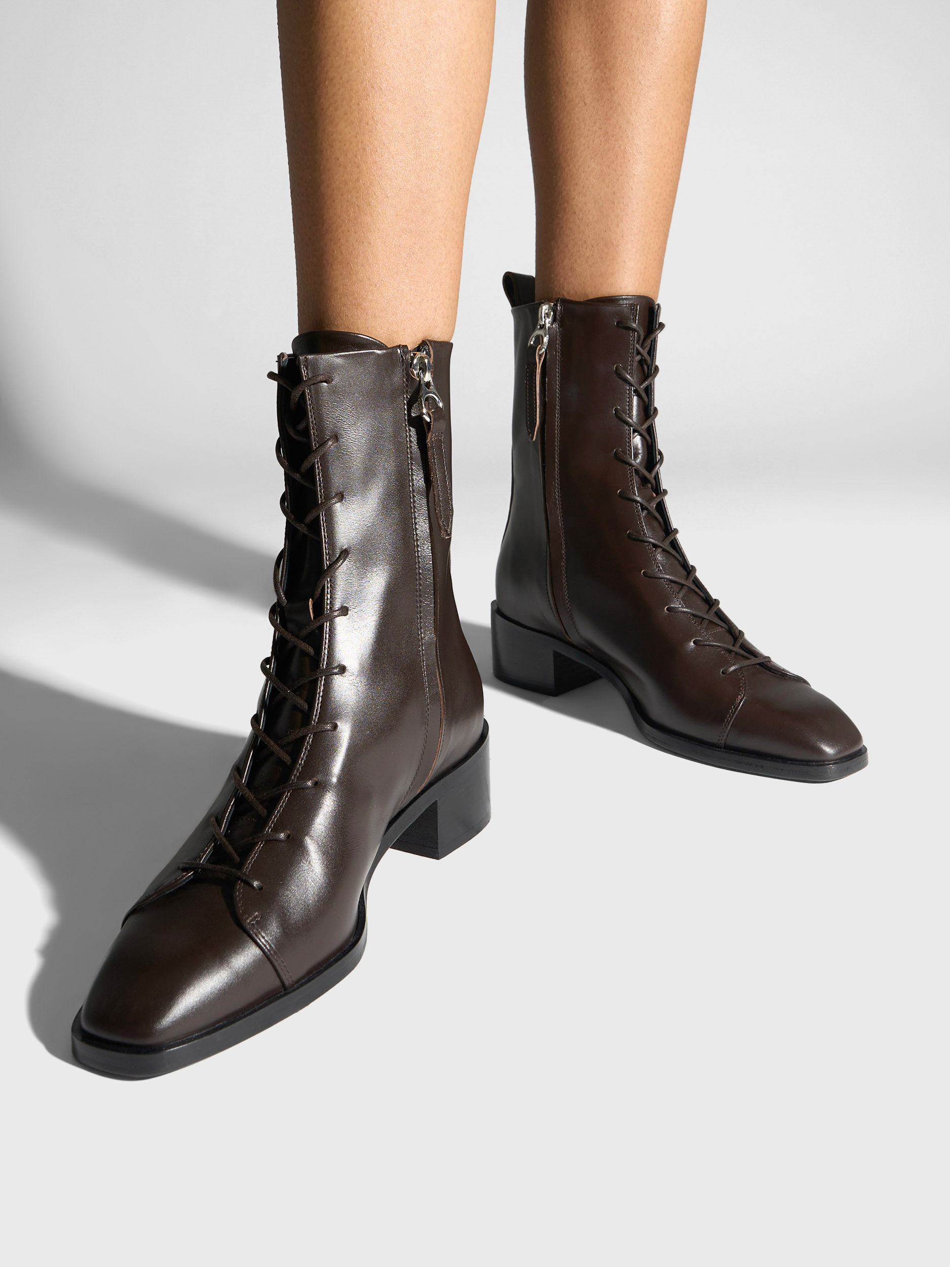 Aeyde | Noel Leather Ankle Boots Leather Ankle Boots for Women | Moka Calf | Square Toe | Low Heel | On Feet