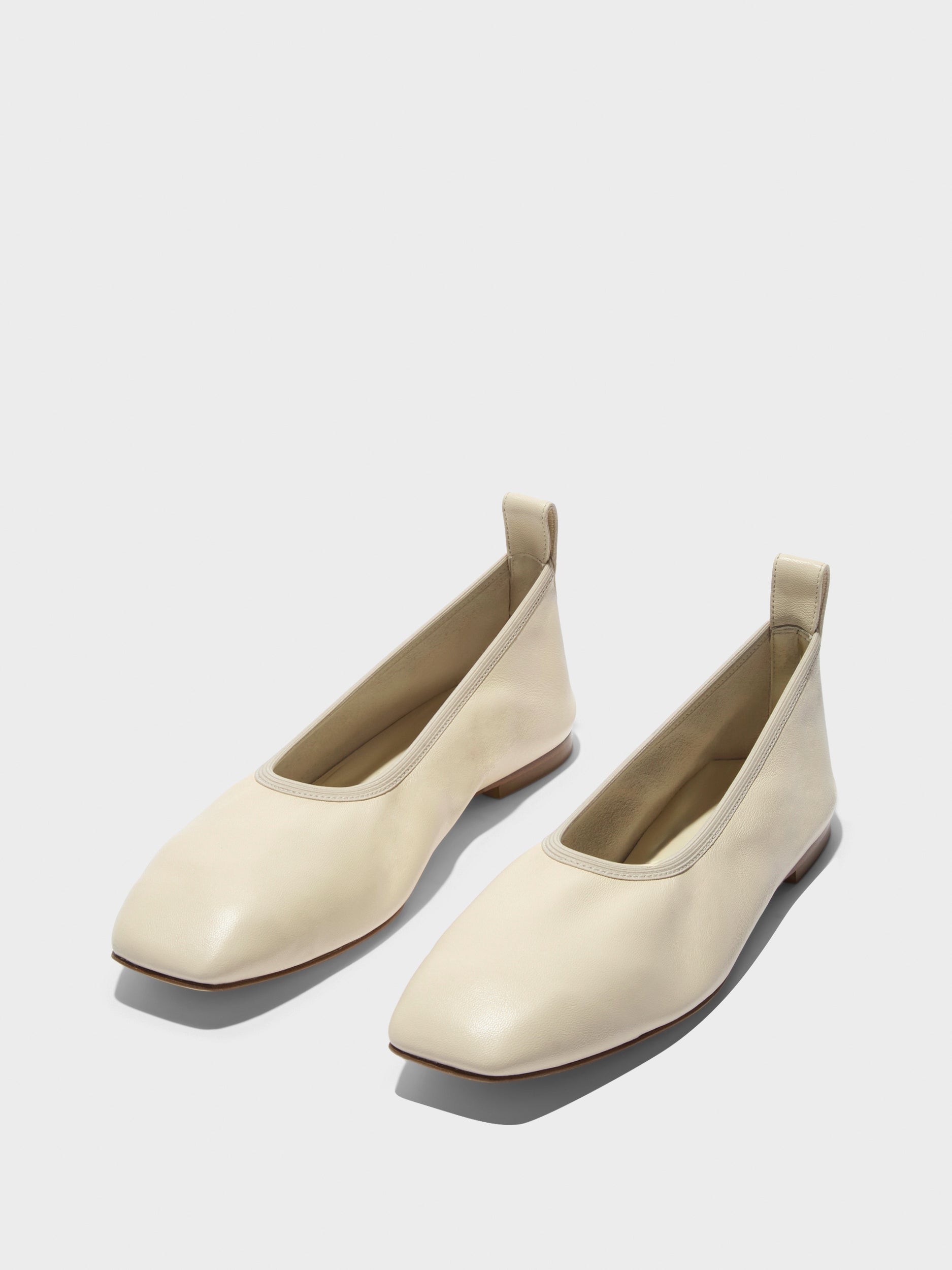 Nomi Ruched Flats - Image 3