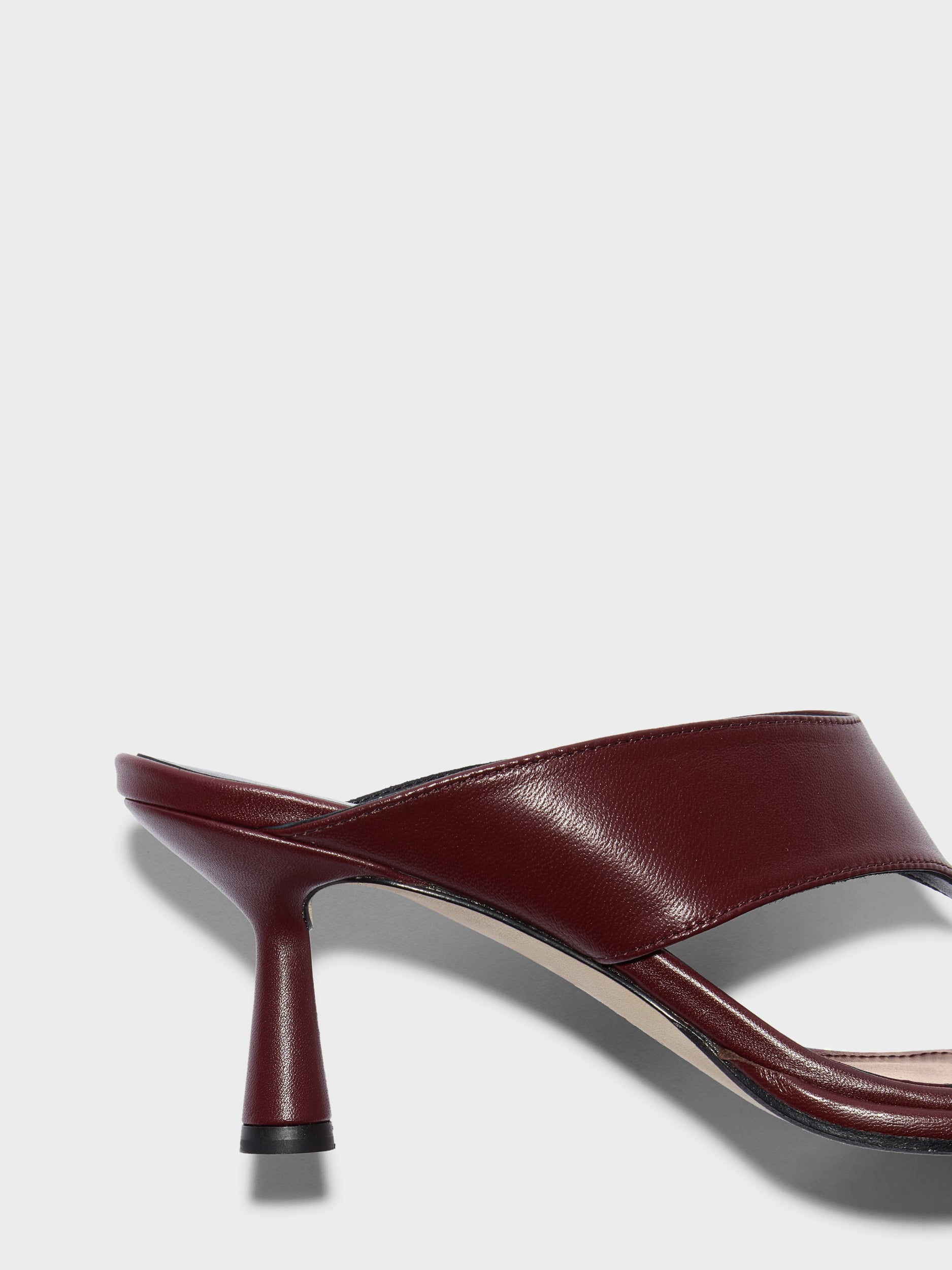 Aeyde | Olenna Leather Heeled Sandals for Women | Port Nappa | Round Toe | Mid Heel | Heel Details
